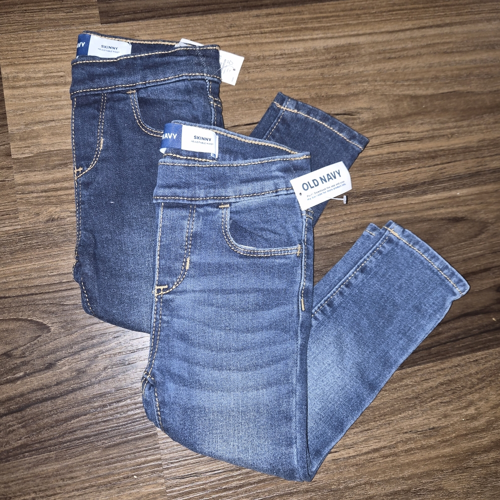 Old Navy Denim Jeans in Dark and Light Blue